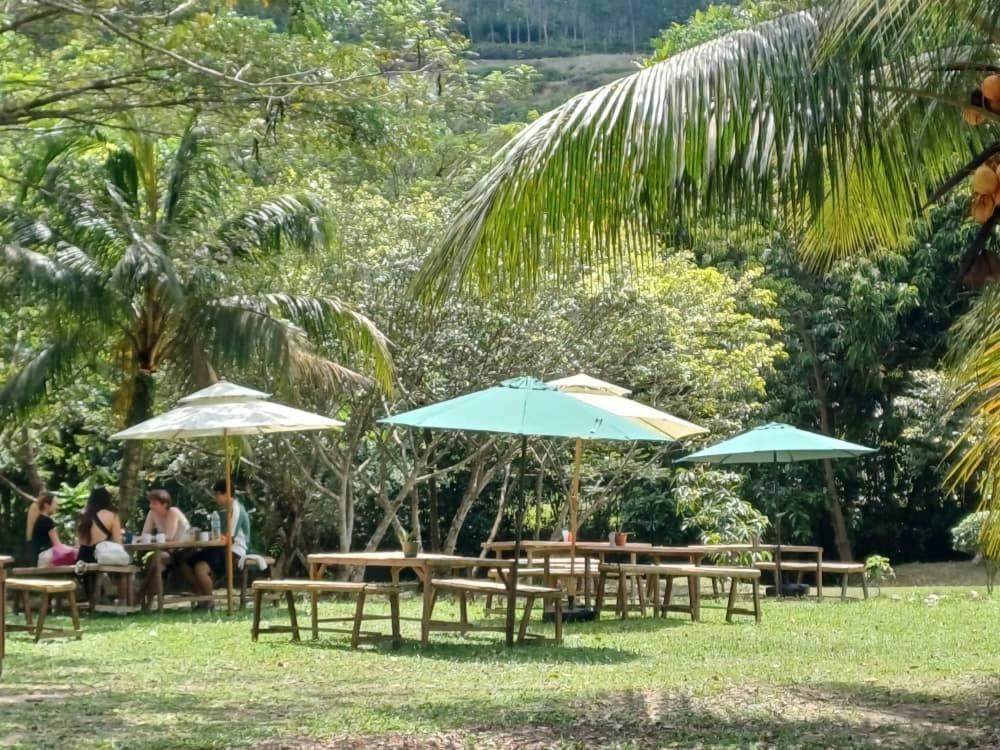 Lemuni Retreat & Training Centre - Kerling, Selangor Hotel Екстериор снимка