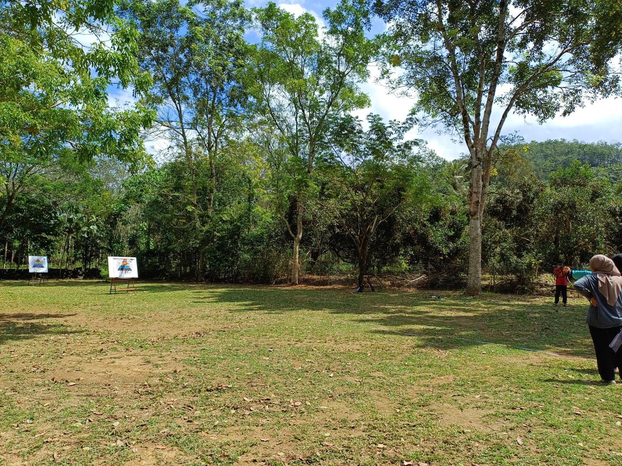 Lemuni Retreat & Training Centre - Kerling, Selangor Hotel Екстериор снимка