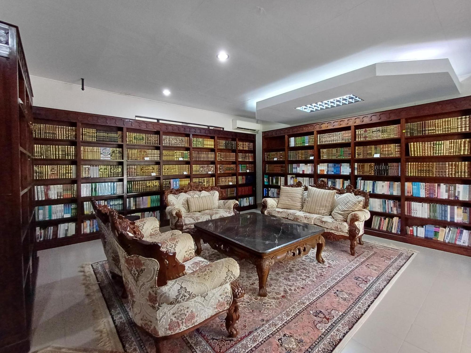 Lemuni Retreat & Training Centre - Kerling, Selangor Hotel Екстериор снимка