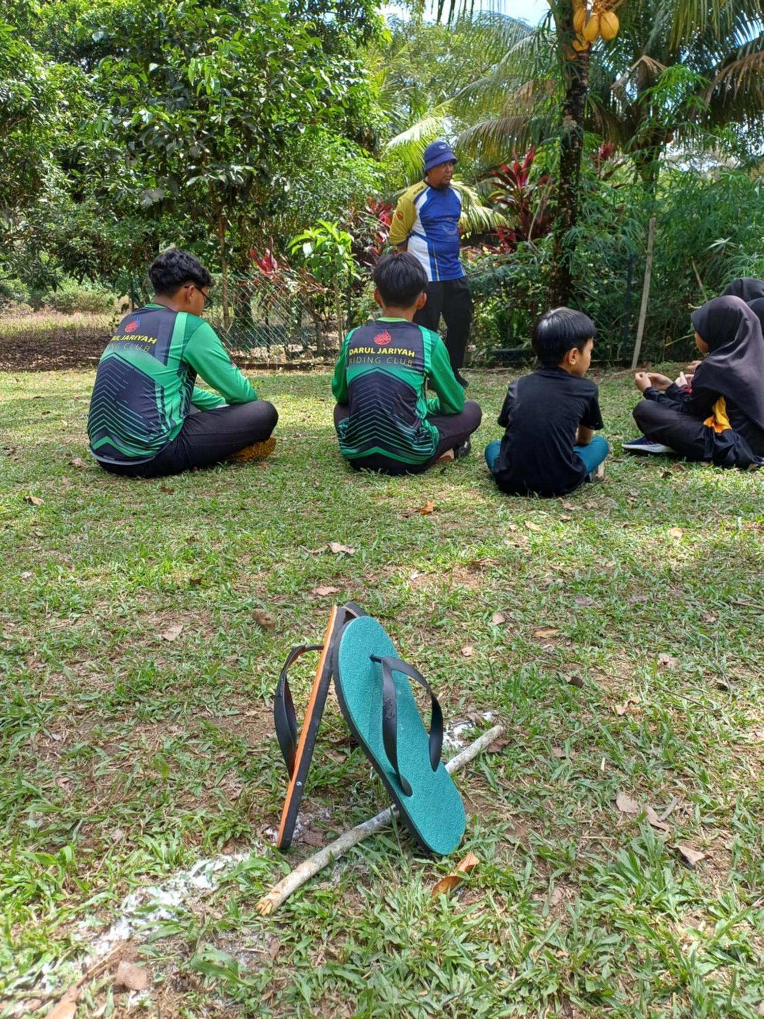 Lemuni Retreat & Training Centre - Kerling, Selangor Hotel Екстериор снимка